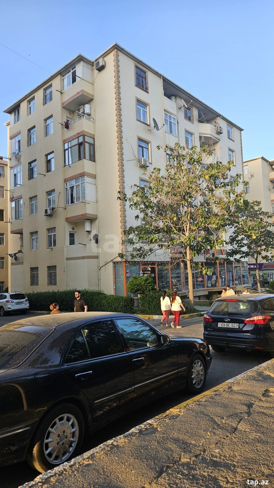 Satılır 3 otaqlı yeni tikili 57 m²