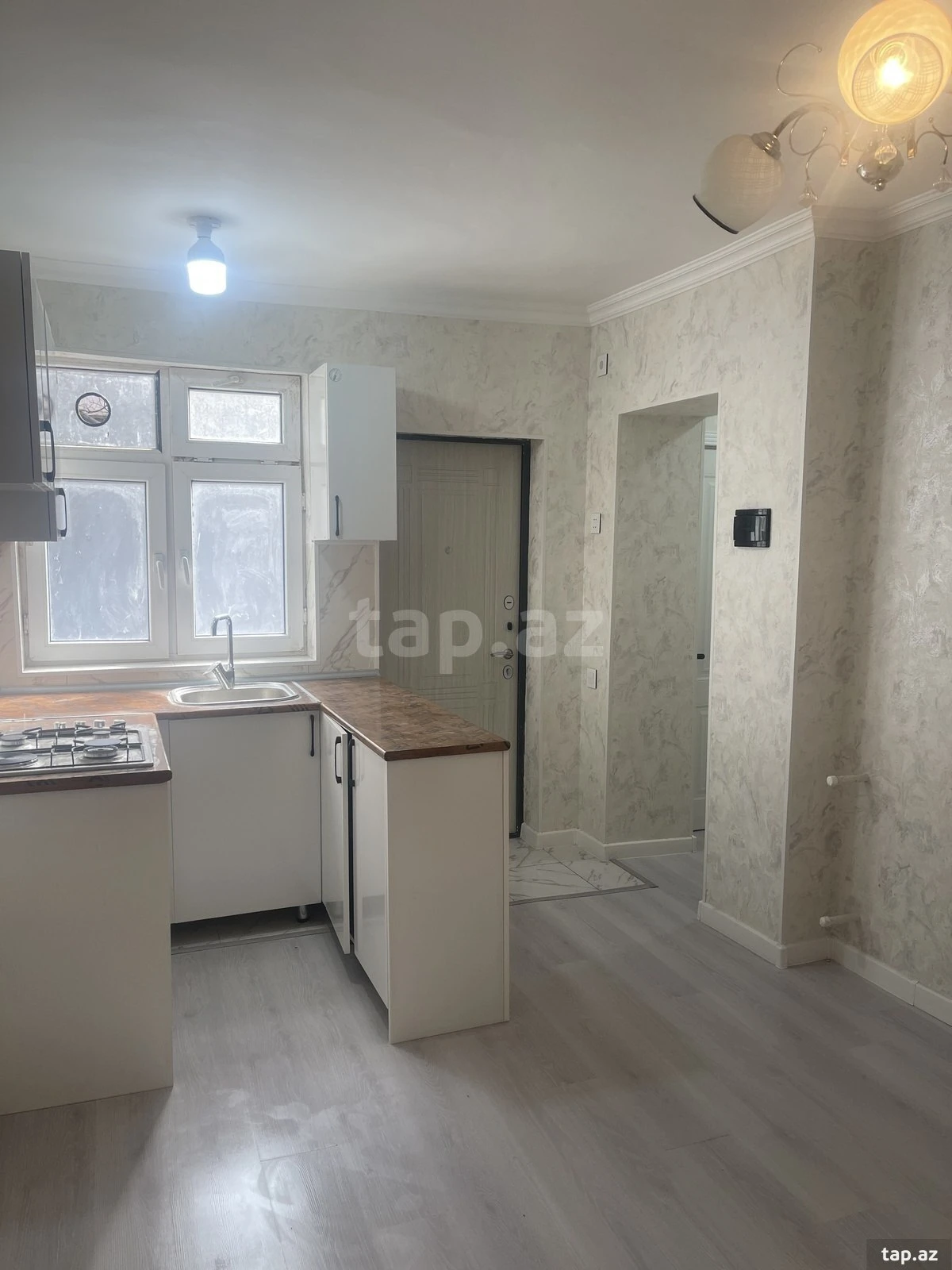 Satılır 2 otaqlı yeni tikili 30 m²