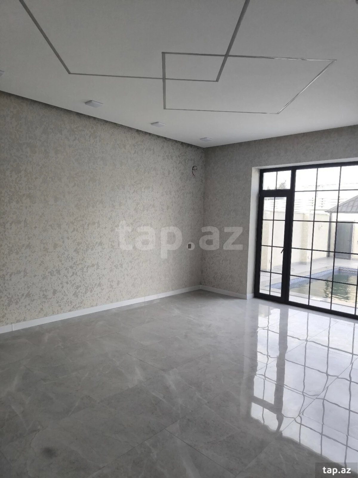 Satılır 3 otaqlı həyət evi