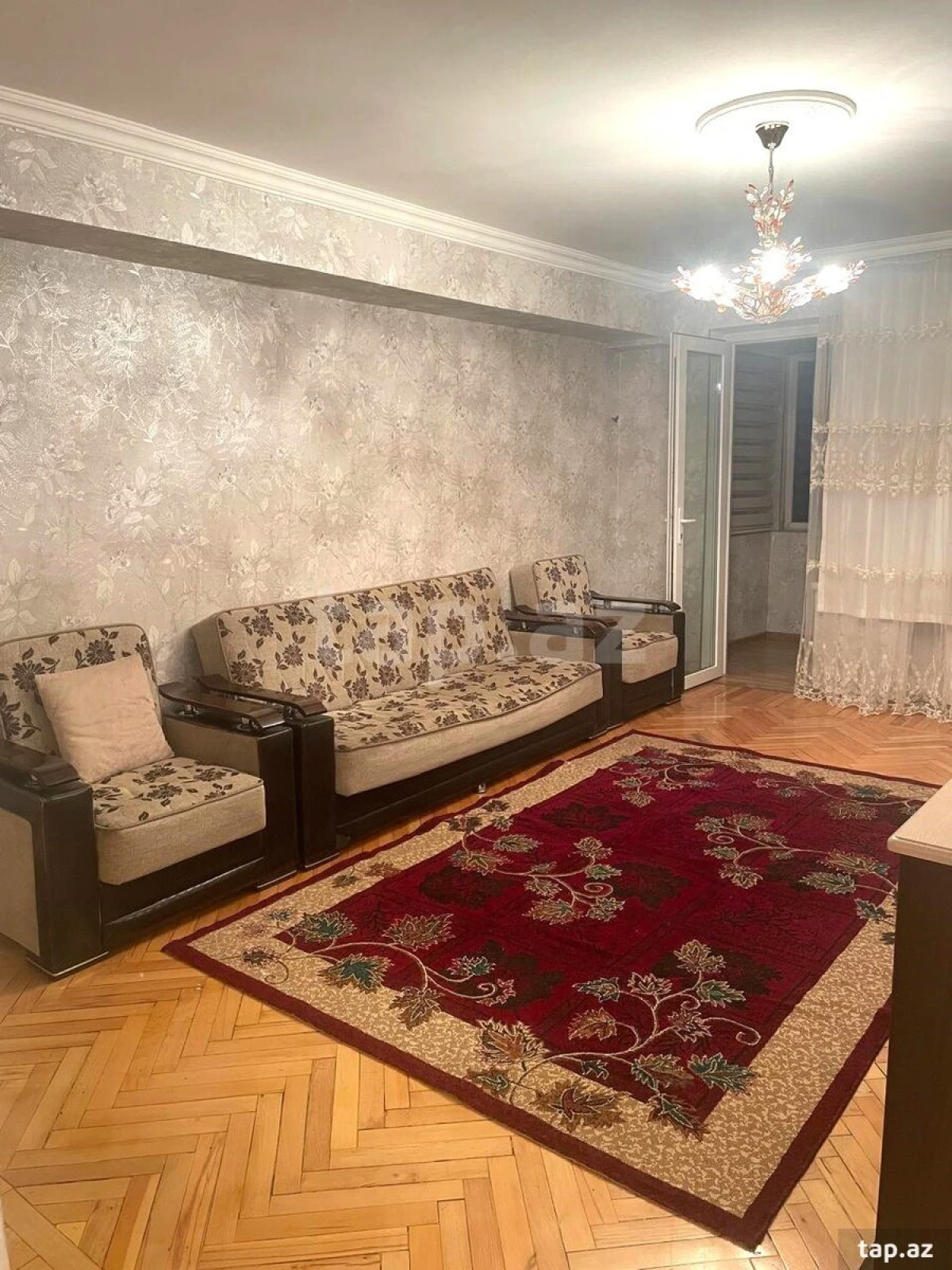 Satılır 2 otaqlı mənzil 65 m²