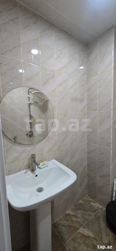 Kirayə verilir 2 otaqlı yeni tikili 40 m²