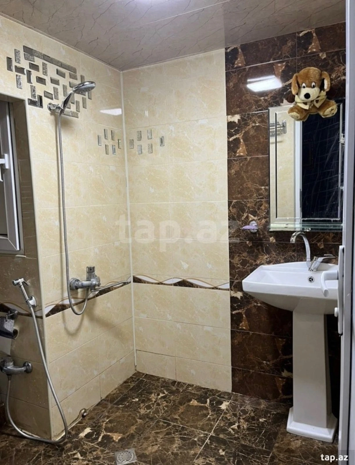 Kirayə verilir 2 otaqlı mənzil 55 m²
