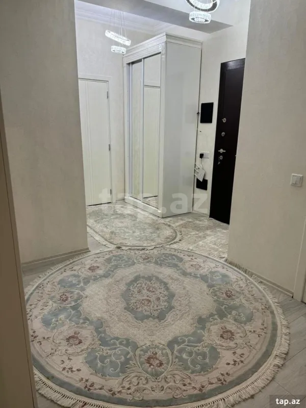 Satılır 3 otaqlı yeni tikili 96 m²