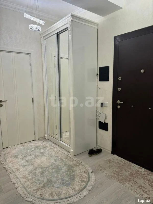 Satılır 3 otaqlı yeni tikili 96 m²