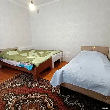 Kirayə verilir 5 otaqlı həyət evi