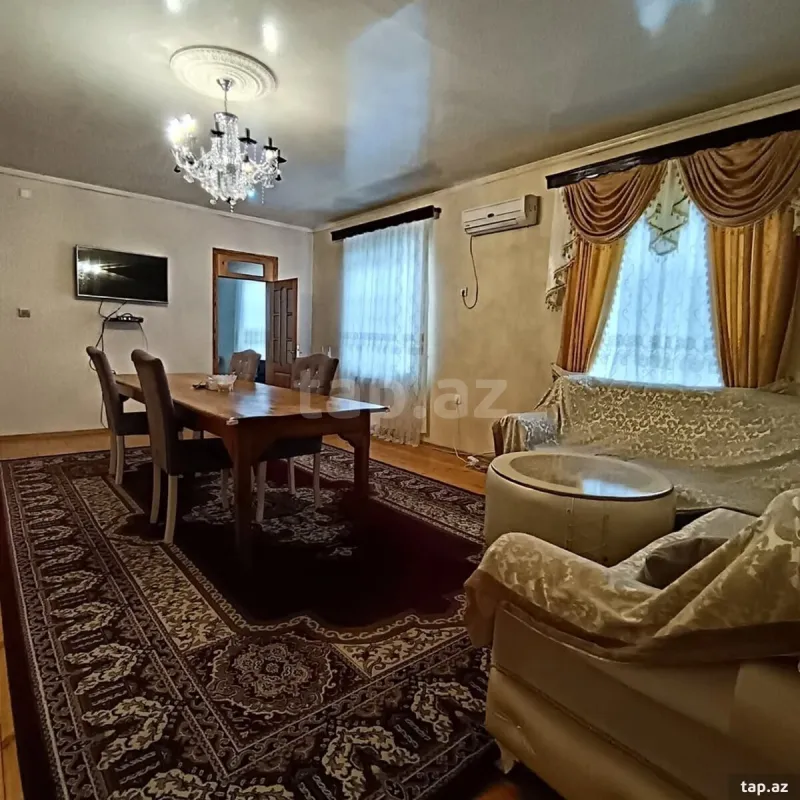 Kirayə verilir 5 otaqlı həyət evi