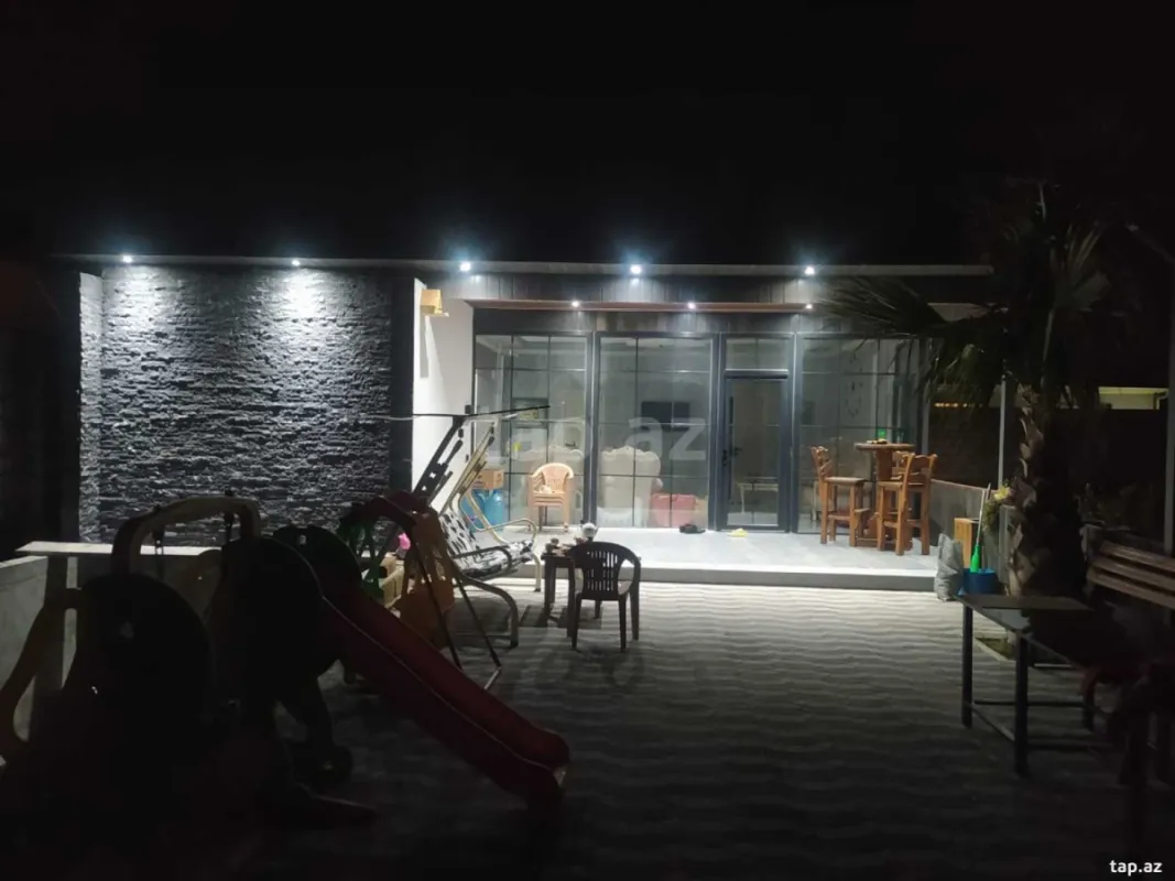 Kirayə verilir 4 otaqlı həyət evi