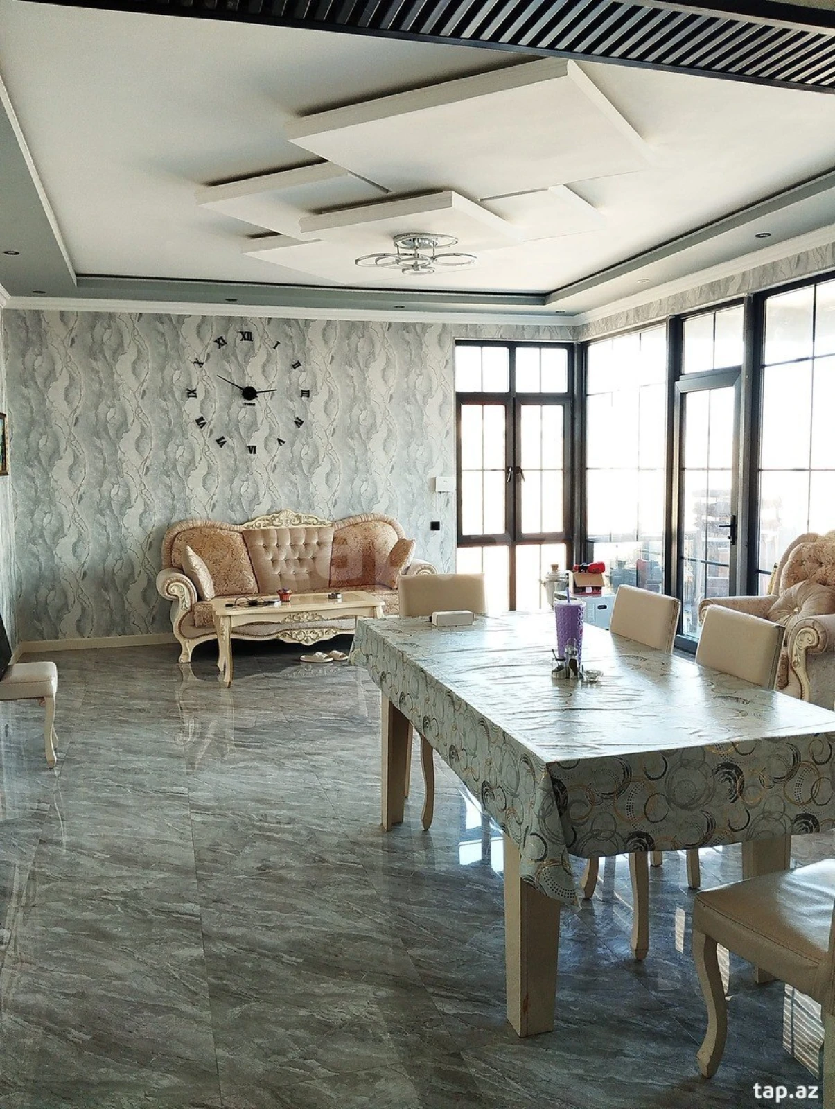 Kirayə verilir 4 otaqlı həyət evi