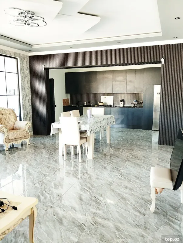 Kirayə verilir 4 otaqlı həyət evi