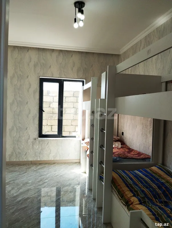 Kirayə verilir 4 otaqlı həyət evi