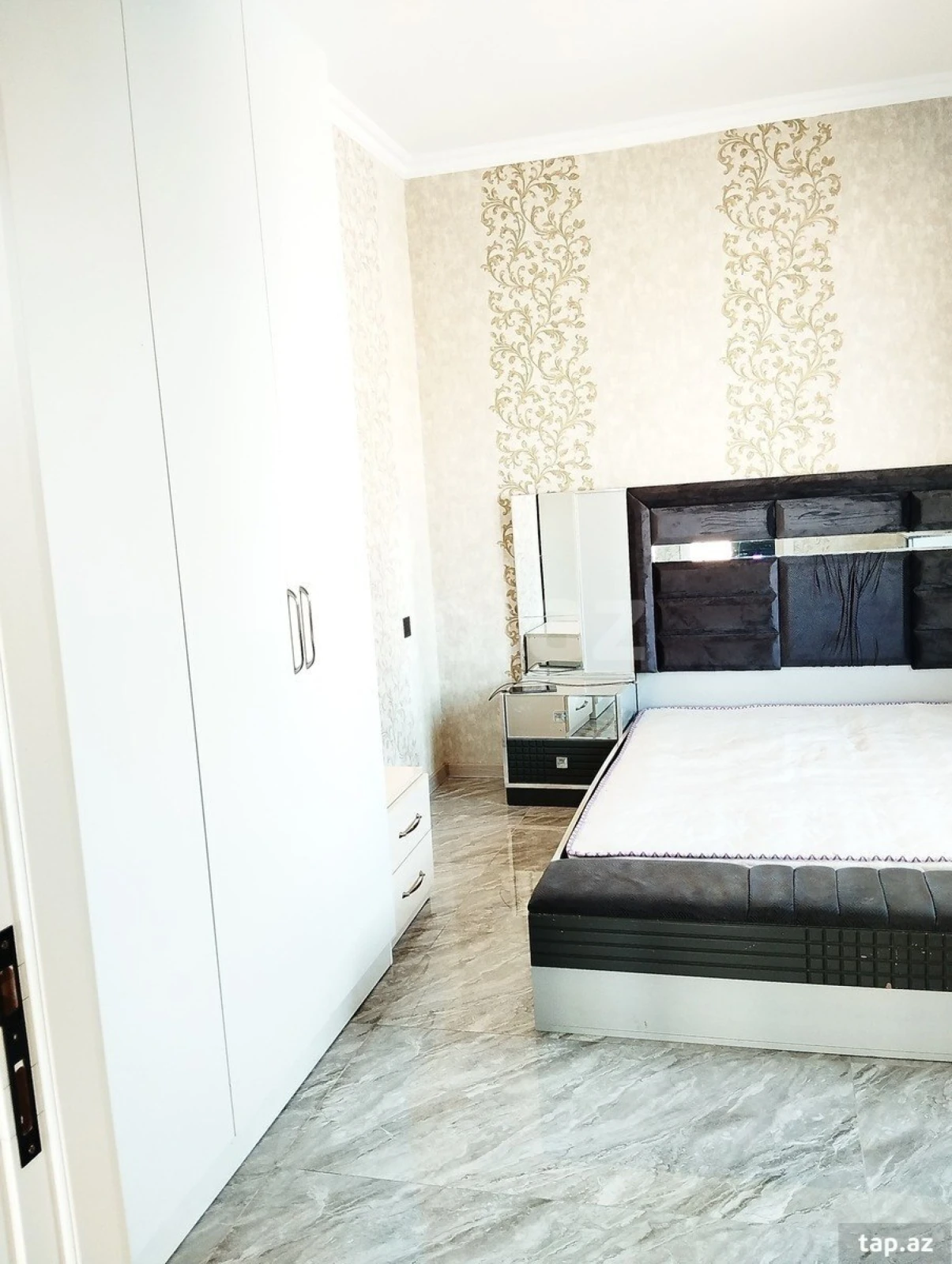 Kirayə verilir 4 otaqlı həyət evi