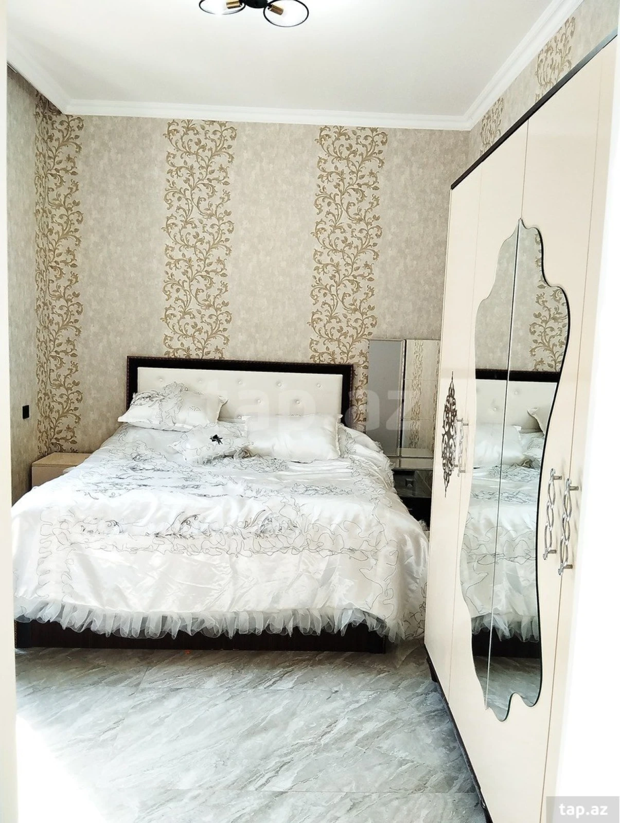 Kirayə verilir 4 otaqlı həyət evi