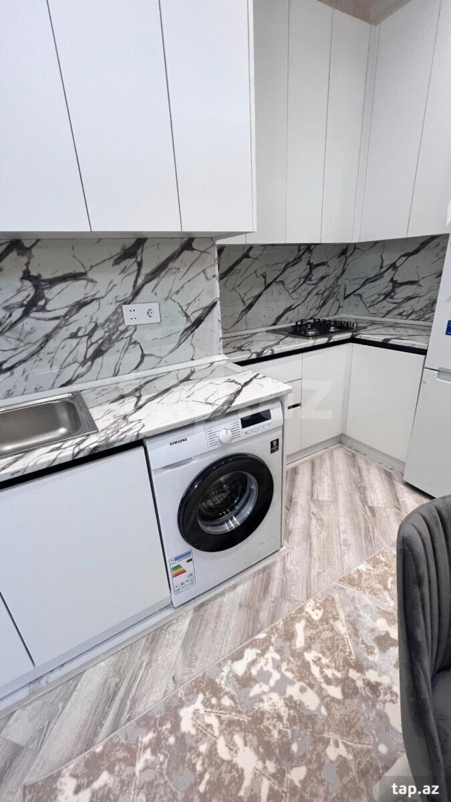 Kirayə verilir 2 otaqlı yeni tikili 53.2 m²