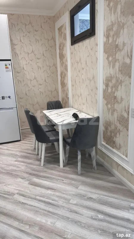 Kirayə verilir 2 otaqlı yeni tikili 53.2 m²