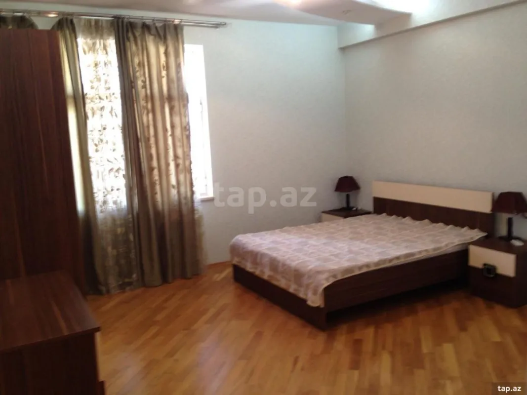 Kirayə verilir 3 otaqlı yeni tikili 125 m²