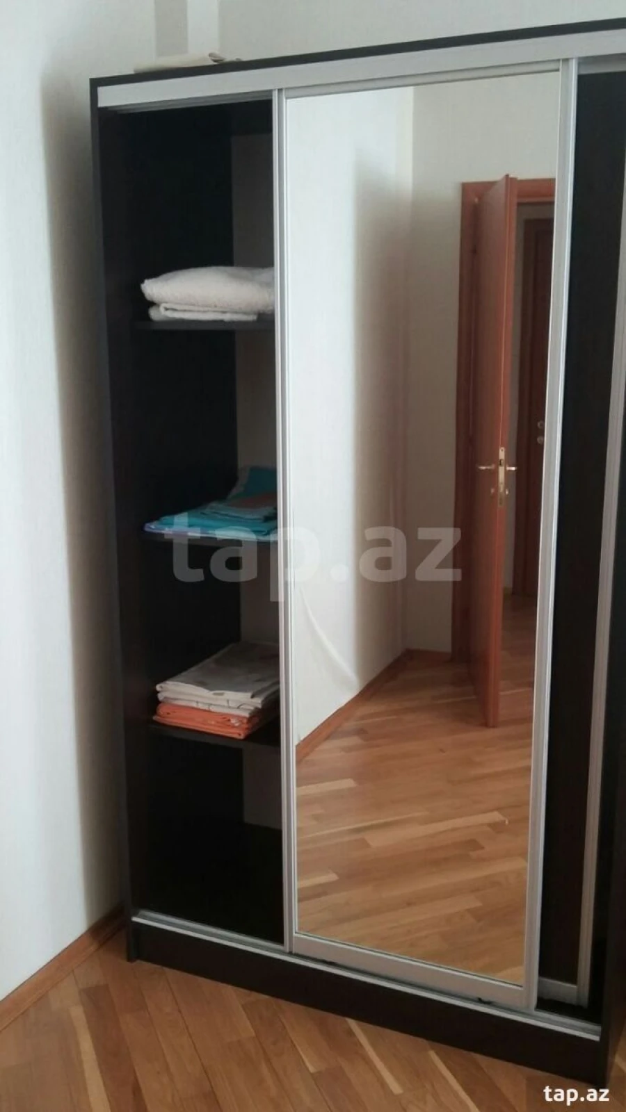 Kirayə verilir 3 otaqlı yeni tikili 125 m²