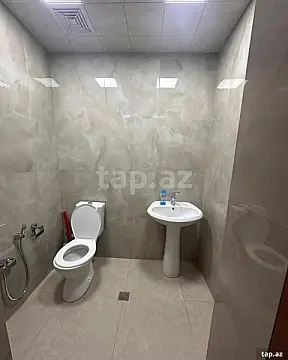 Kirayə verilir 2 otaqlı yeni tikili 84 m²