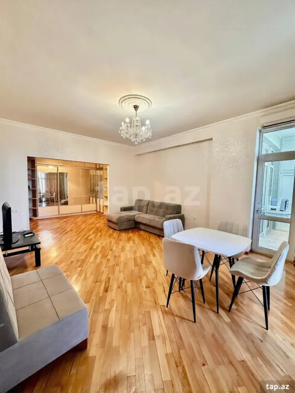 Kirayə verilir 2 otaqlı yeni tikili 84 m²