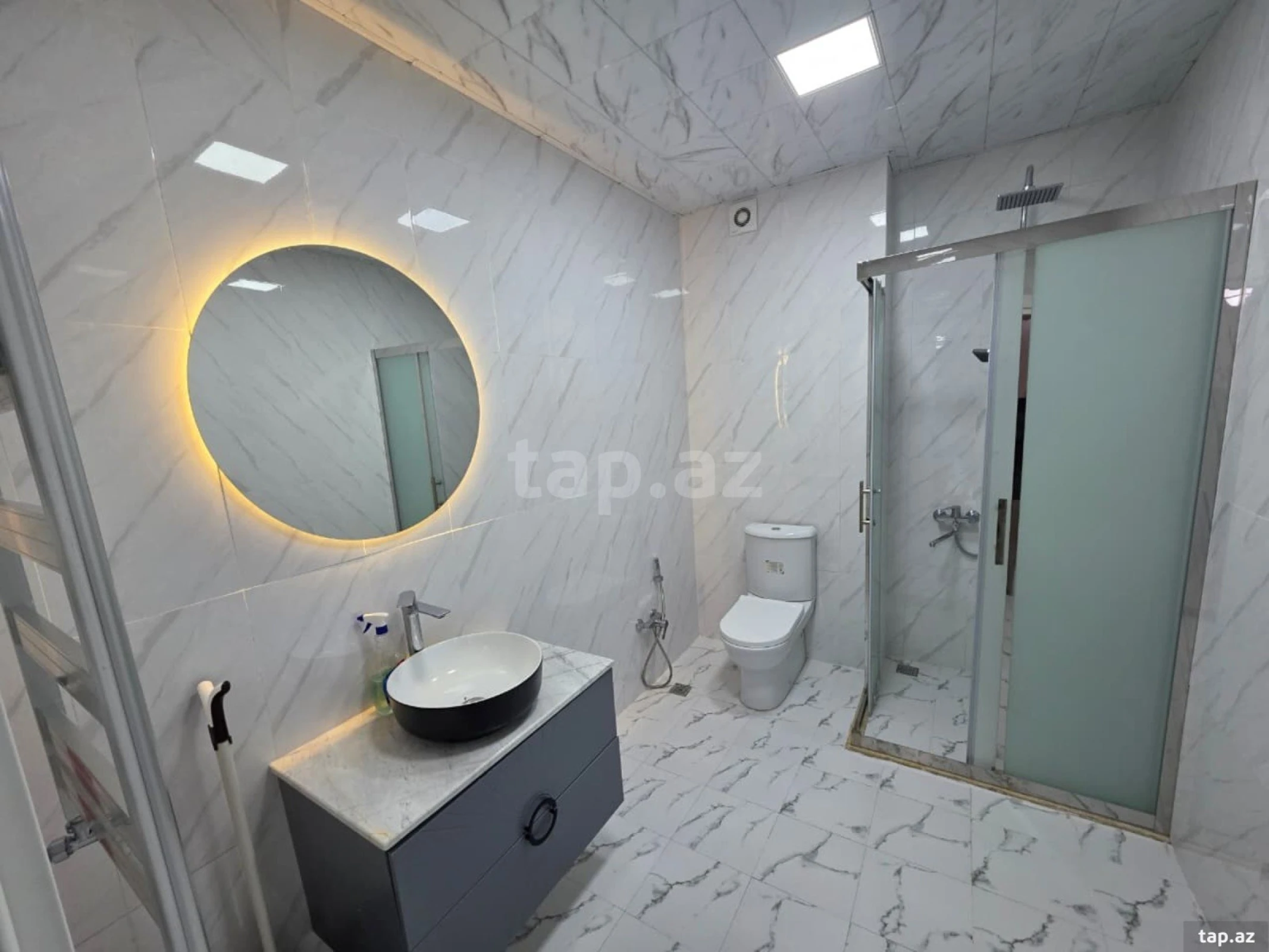 Kirayə verilir 1 otaqlı yeni tikili 45 m²