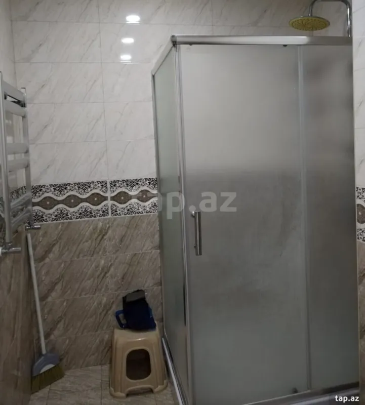 Kirayə verilir 3 otaqlı yeni tikili 100 m²