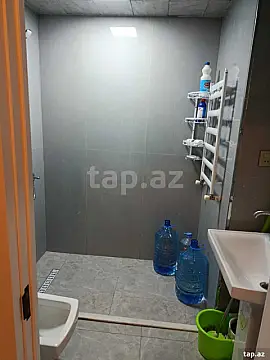 Kirayə verilir 2 otaqlı yeni tikili 59 m²