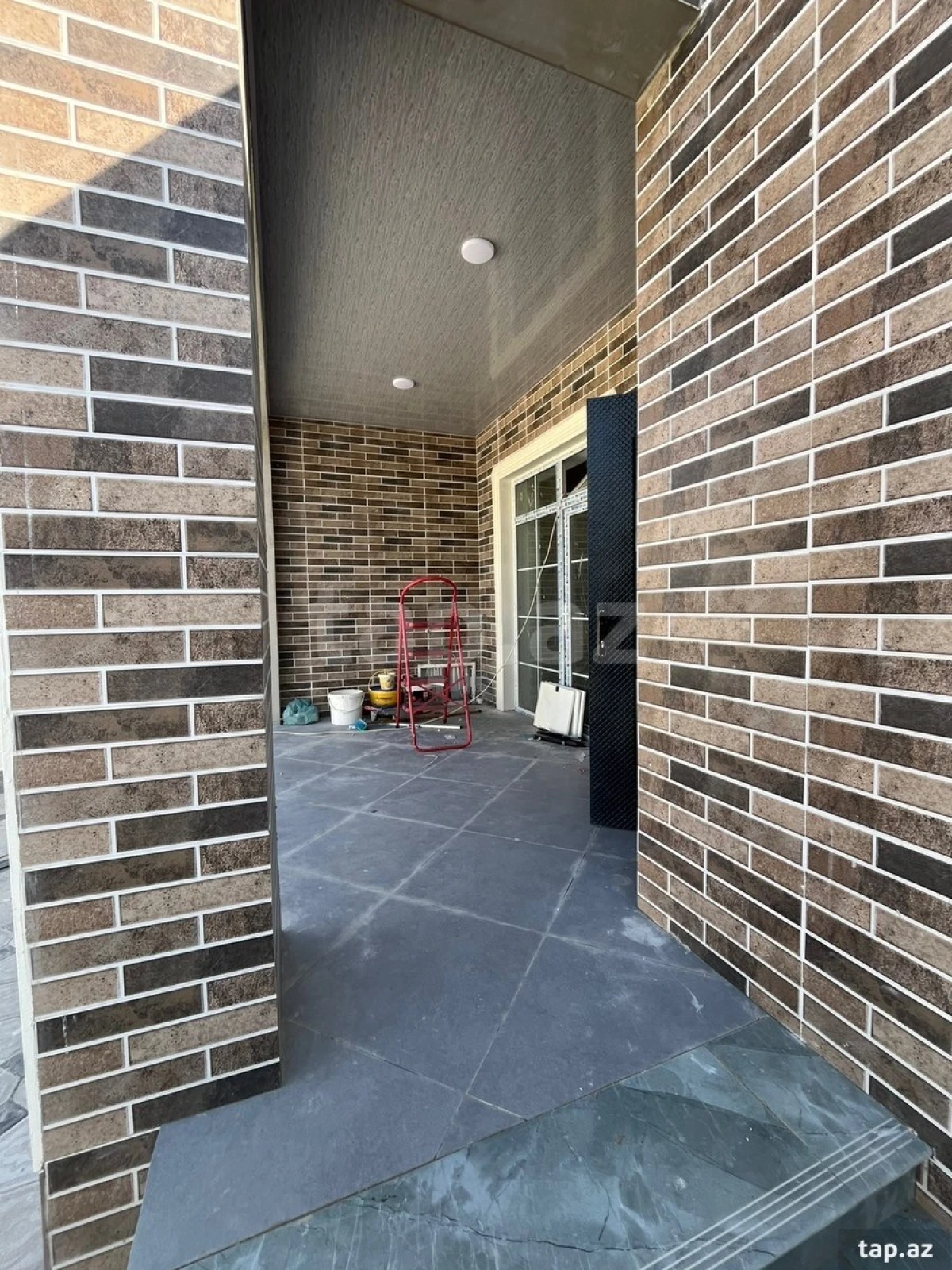 Satılır 3 otaqlı həyət evi