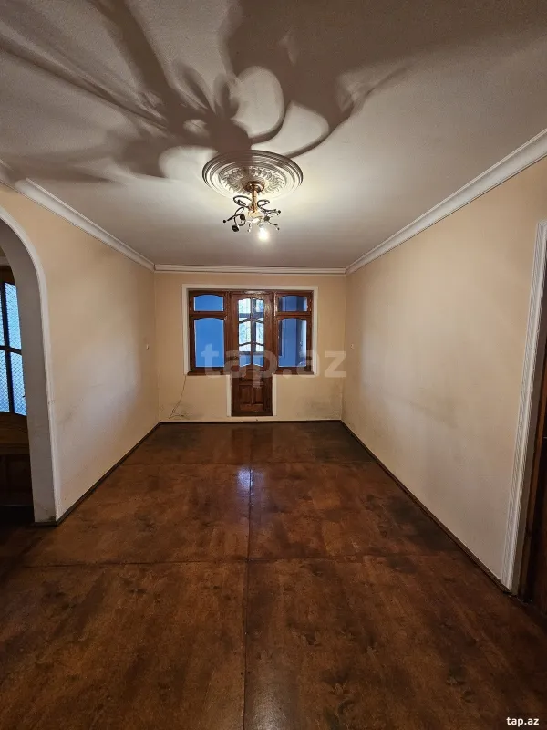 Satılır 2 otaqlı mənzil 46 m²
