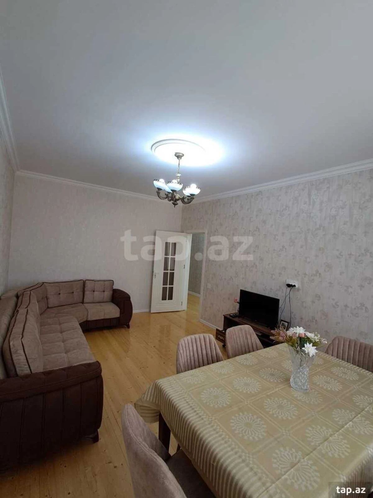 Satılır 4 otaqlı həyət evi