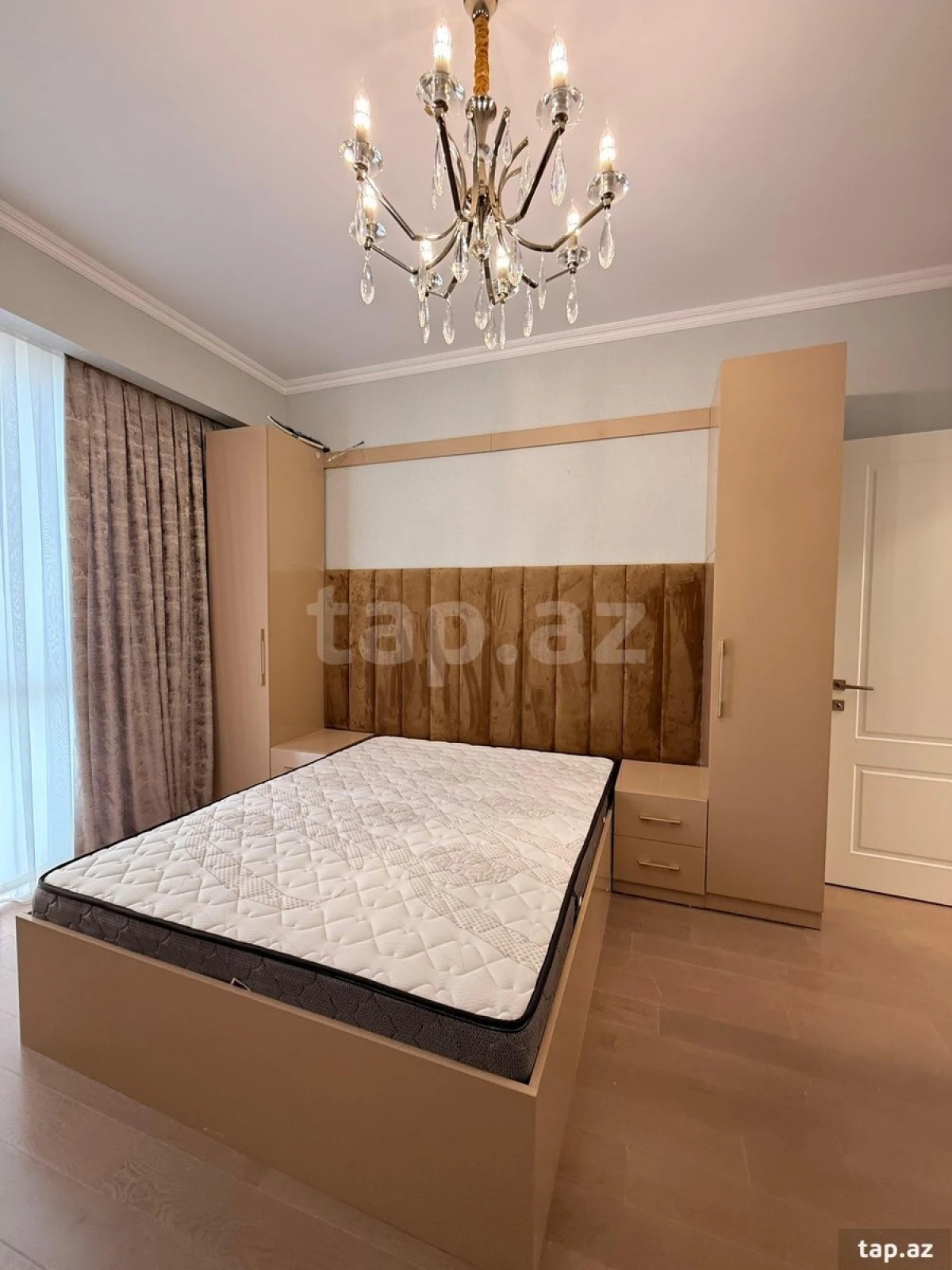 Kirayə verilir 3 otaqlı yeni tikili 85 m²