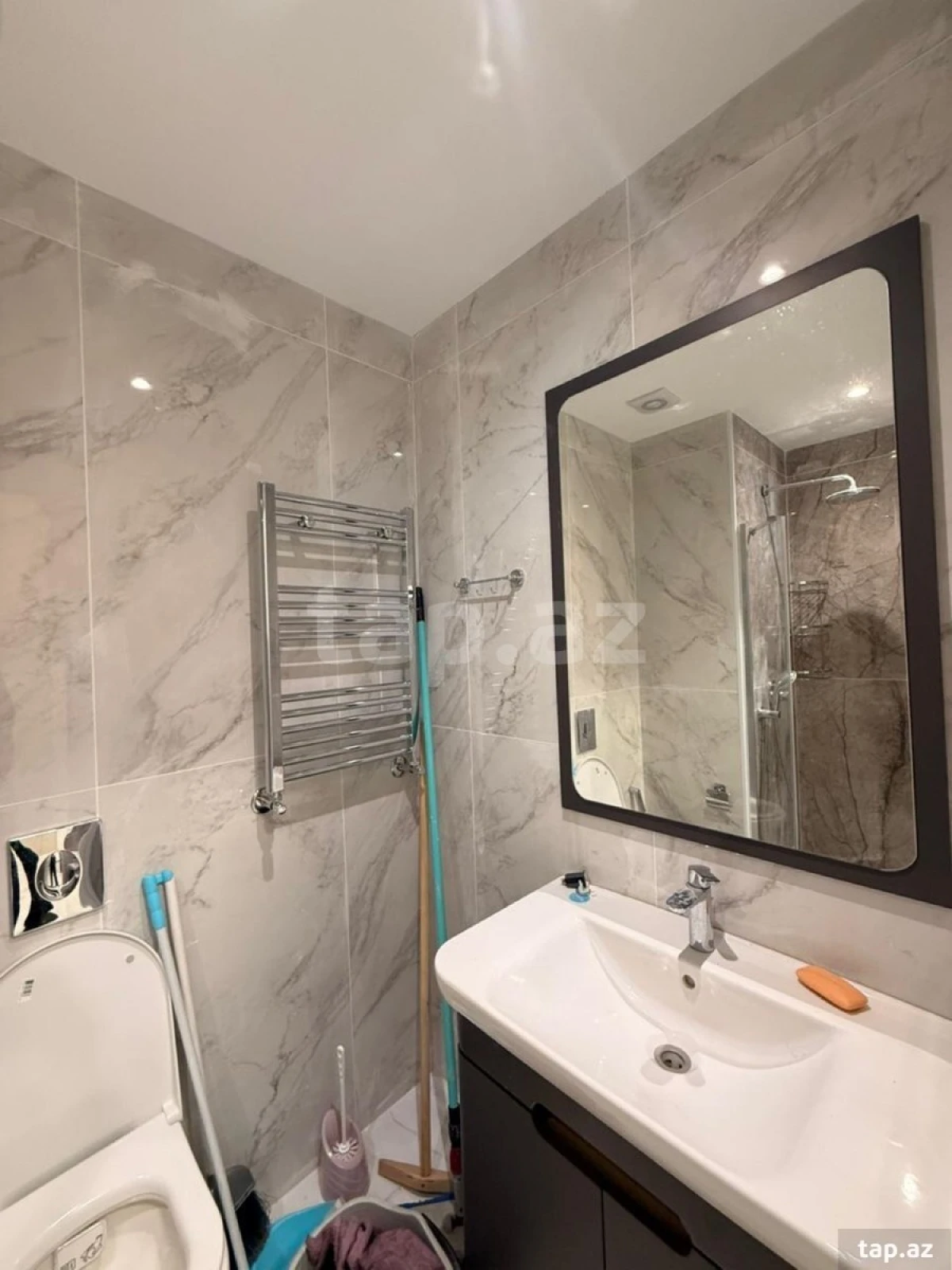 Kirayə verilir 3 otaqlı yeni tikili 85 m²