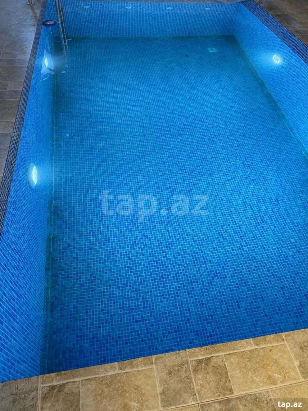 Kirayə verilir 3 otaqlı həyət evi