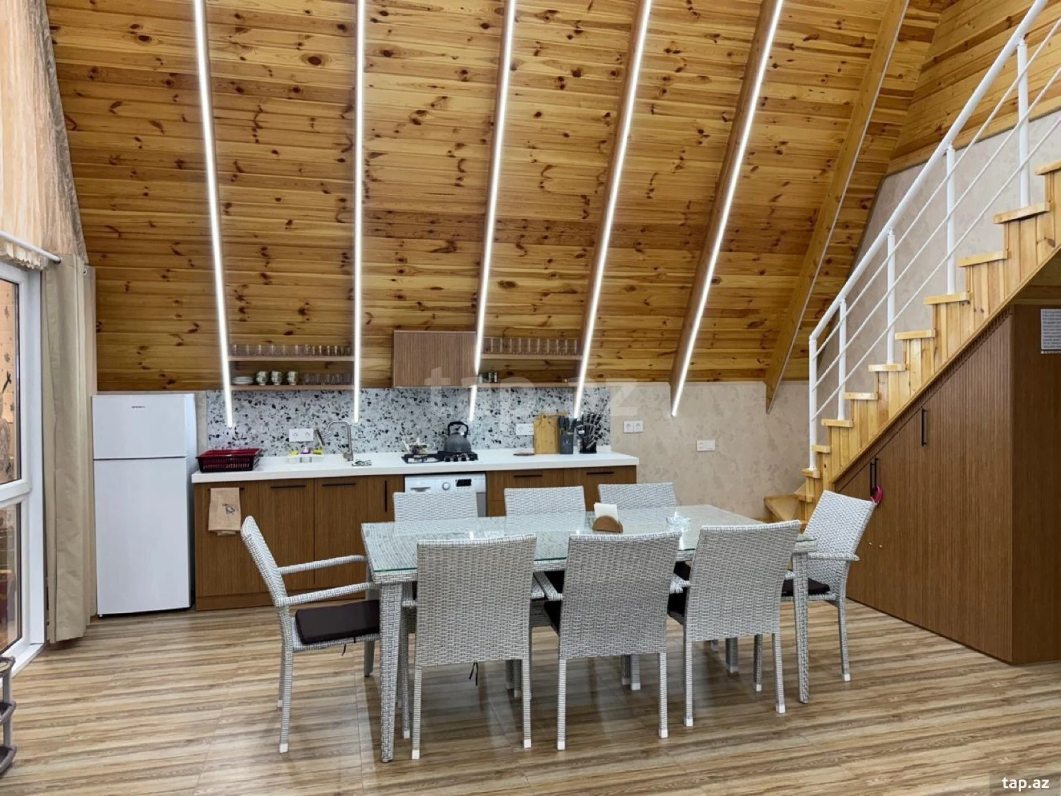 Kirayə verilir 3 otaqlı həyət evi