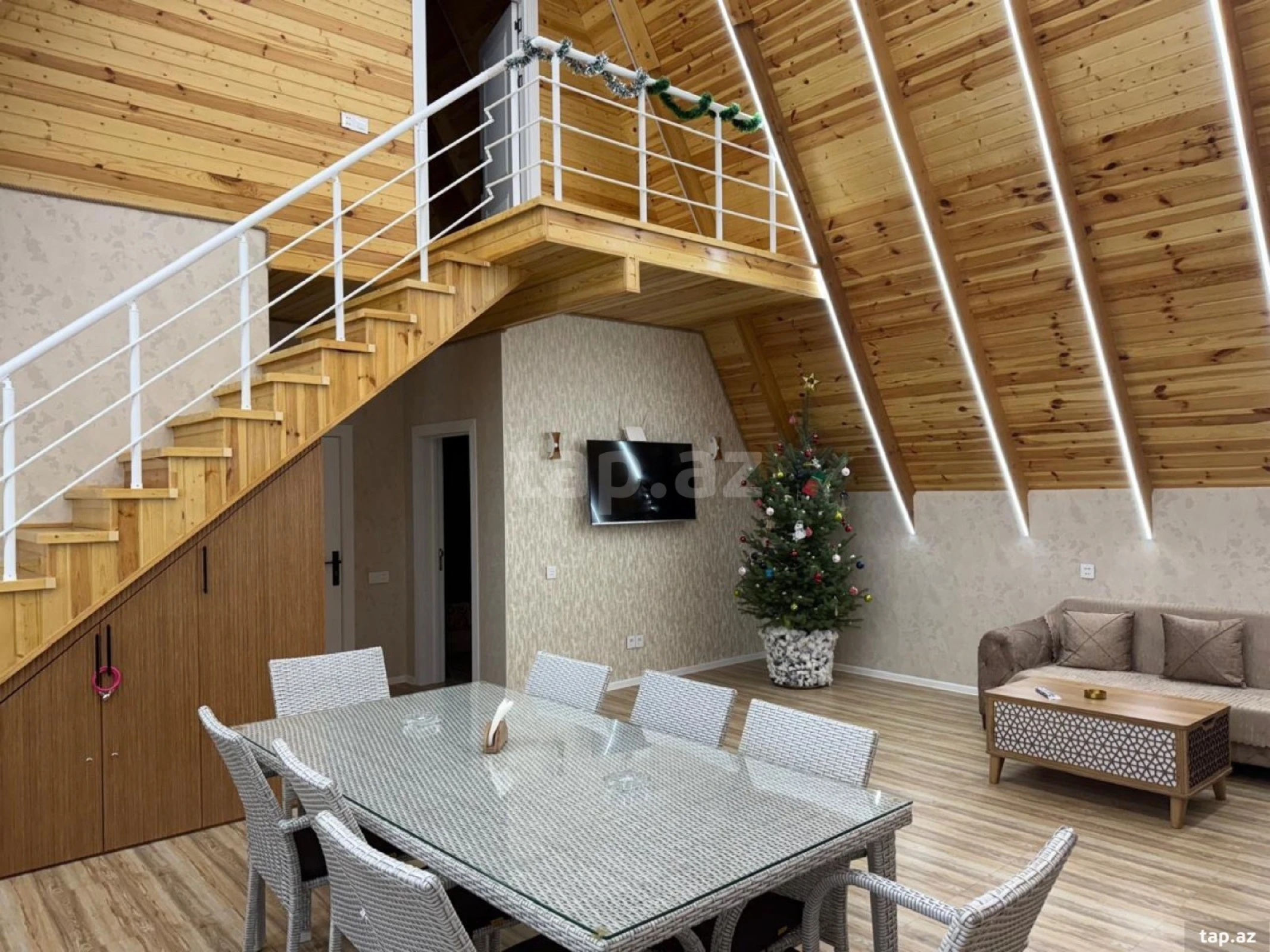 Kirayə verilir 3 otaqlı həyət evi