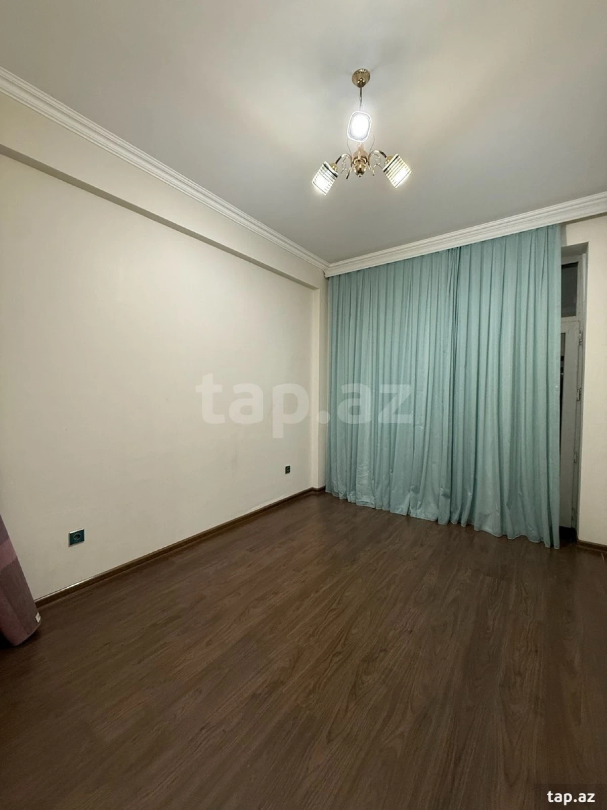 Kirayə verilir 4 otaqlı yeni tikili 110 m²