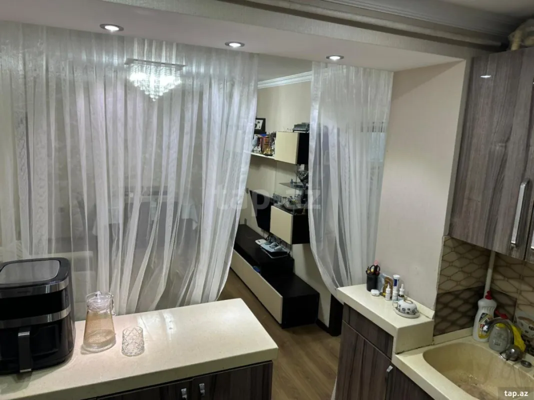 Satılır 2 otaqlı mənzil 45 m²