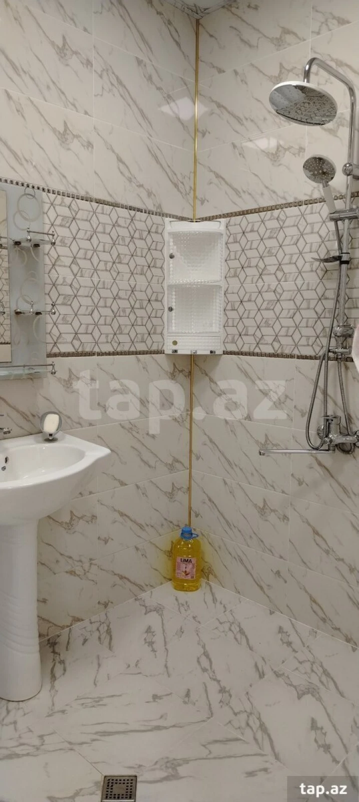 Kirayə verilir 2 otaqlı yeni tikili 78 m²