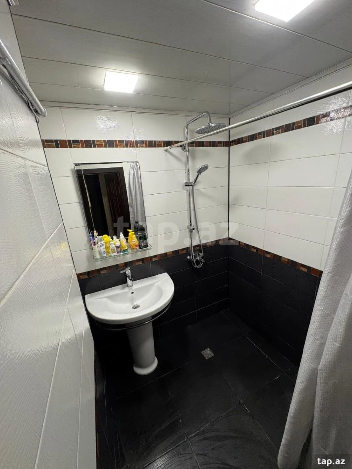 Satılır 3 otaqlı mənzil 80 m²