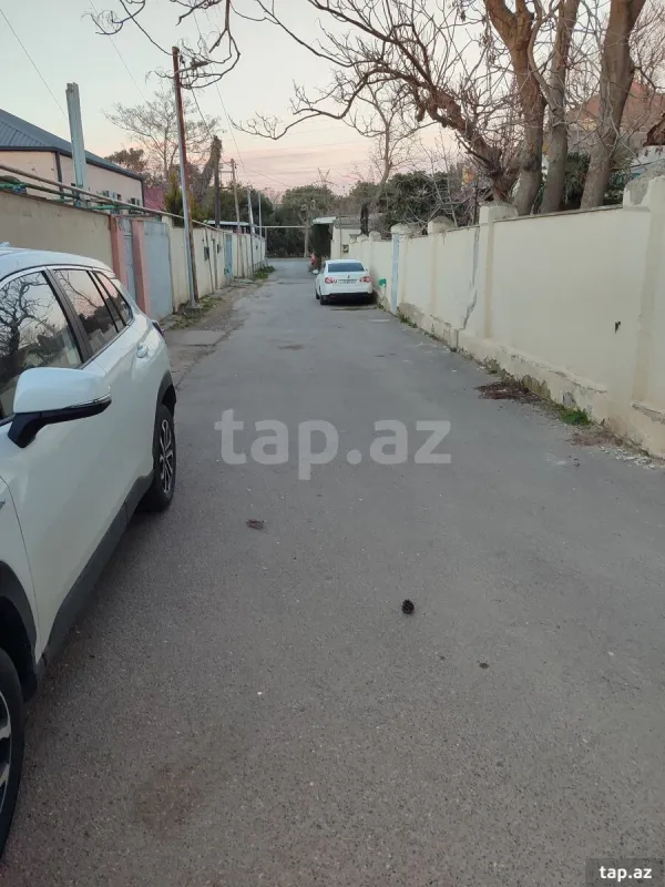 Satılır 6 otaqlı həyət evi