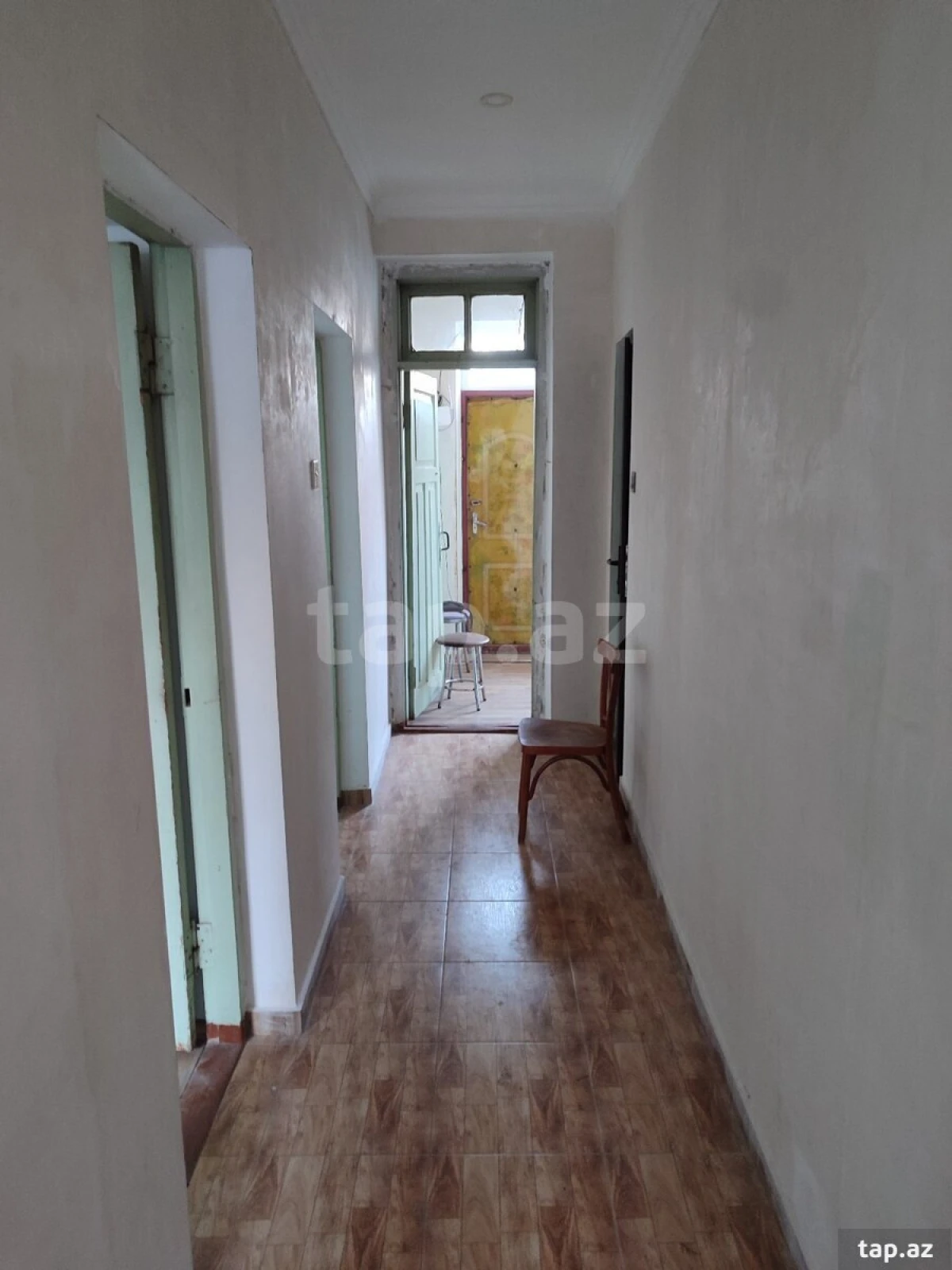 Satılır 6 otaqlı həyət evi