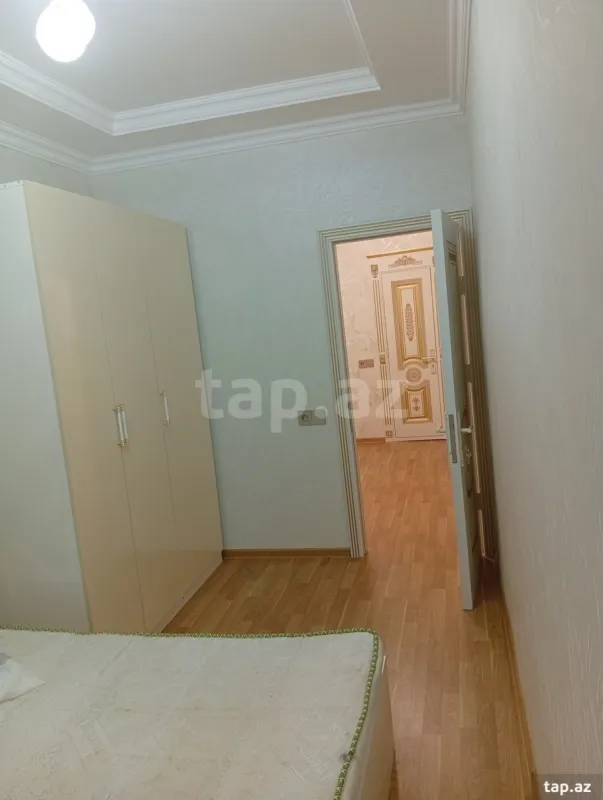 Satılır 3 otaqlı mənzil 60 m²