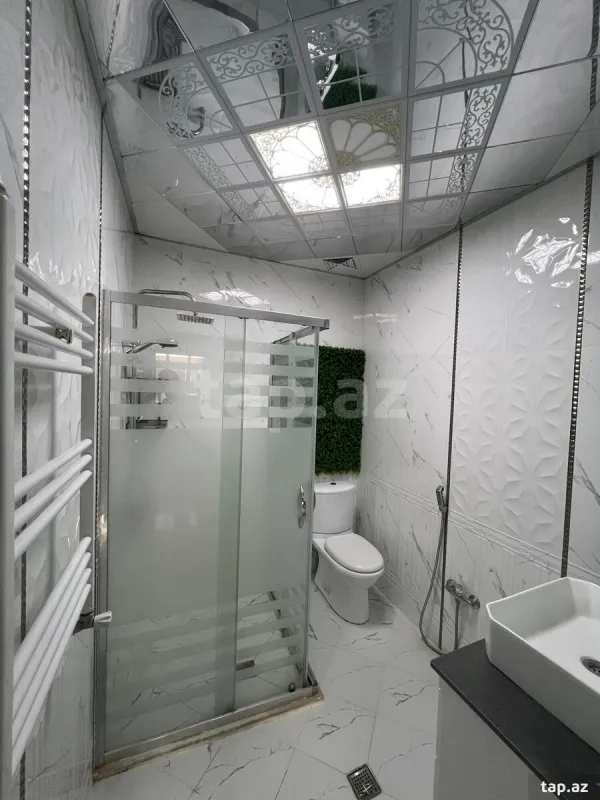 Satılır 3 otaqlı yeni tikili 78 m²