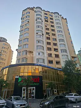 Satılır 3 otaqlı yeni tikili 140 m²