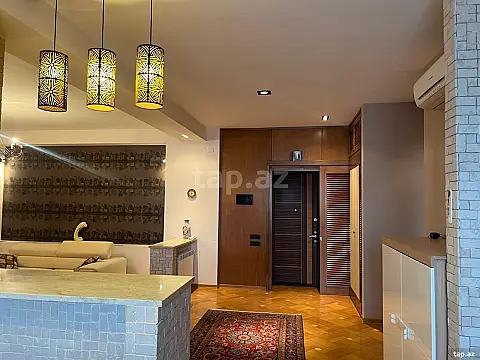Kirayə verilir 3 otaqlı yeni tikili 120 m²