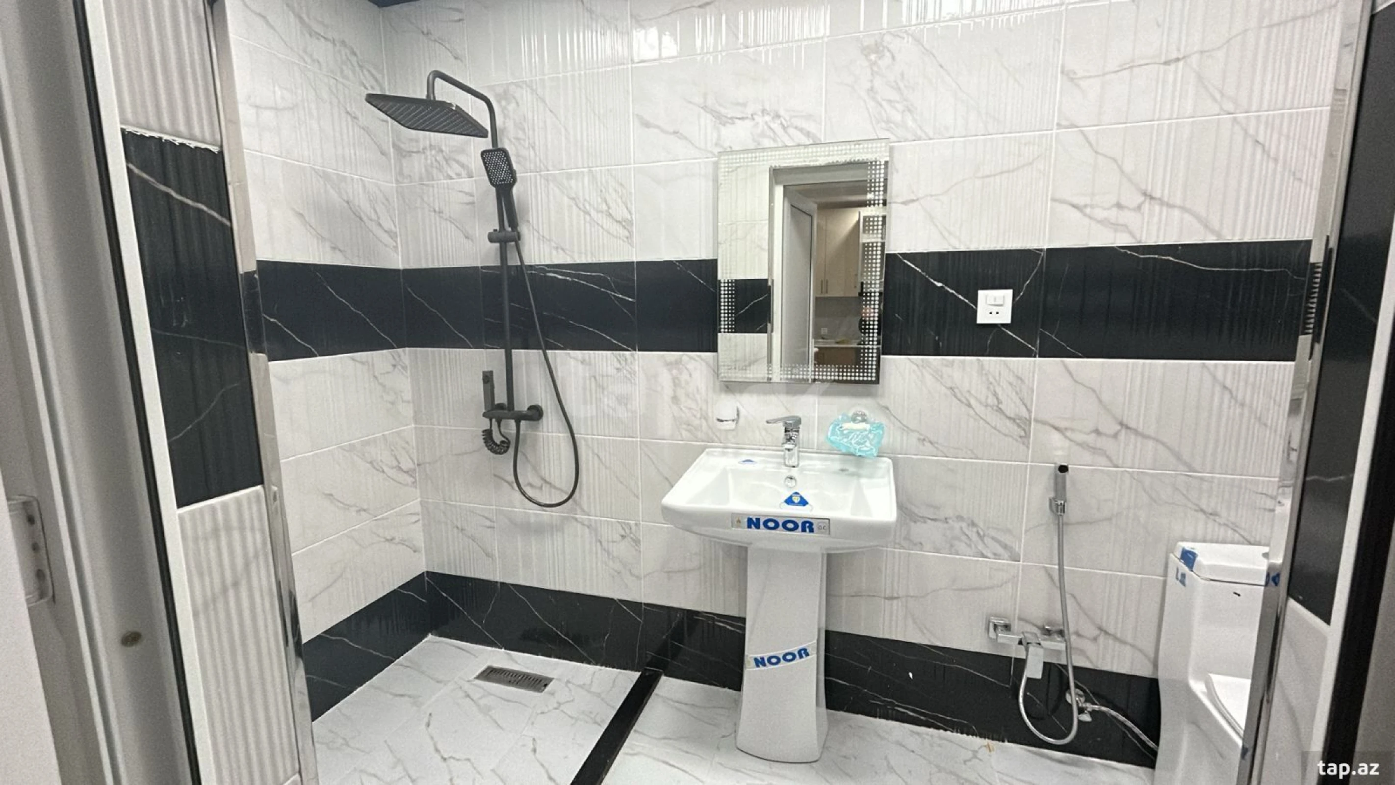 Kirayə verilir 2 otaqlı həyət evi