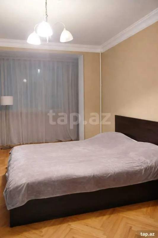 Satılır 3 otaqlı mənzil 90 m²