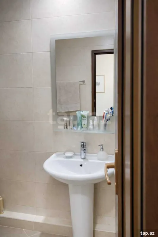 Satılır 3 otaqlı mənzil 90 m²