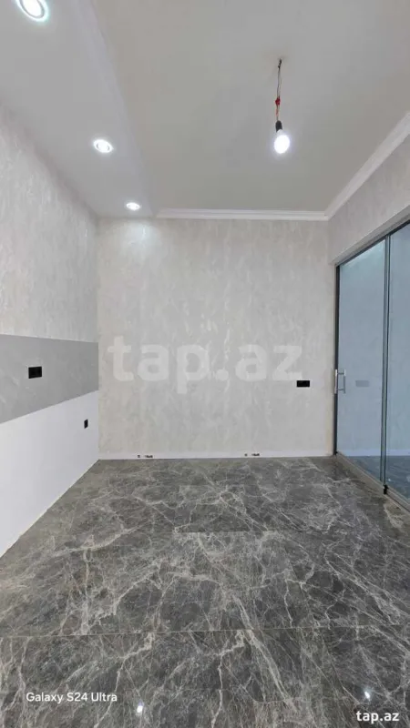 Satılır 5 otaqlı həyət evi