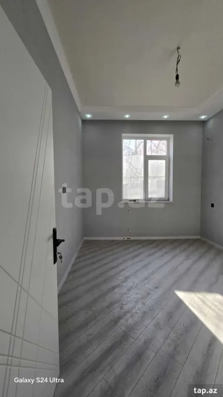 Satılır 5 otaqlı həyət evi