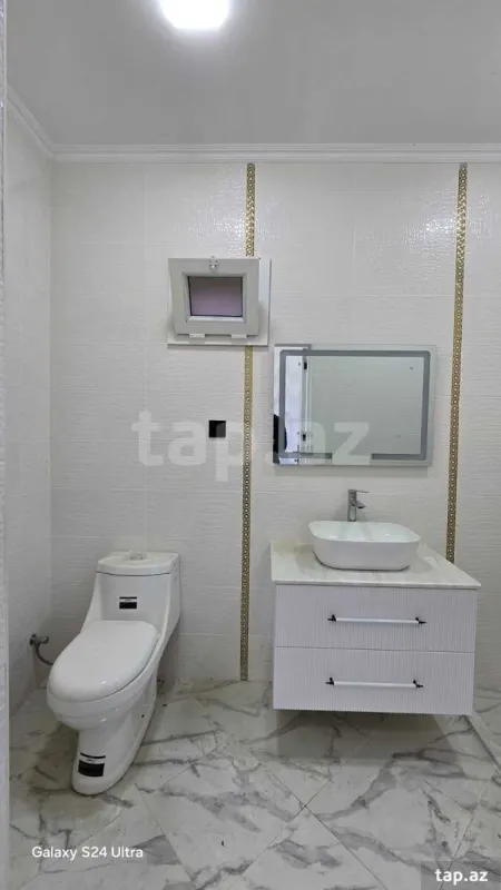 Satılır 5 otaqlı həyət evi