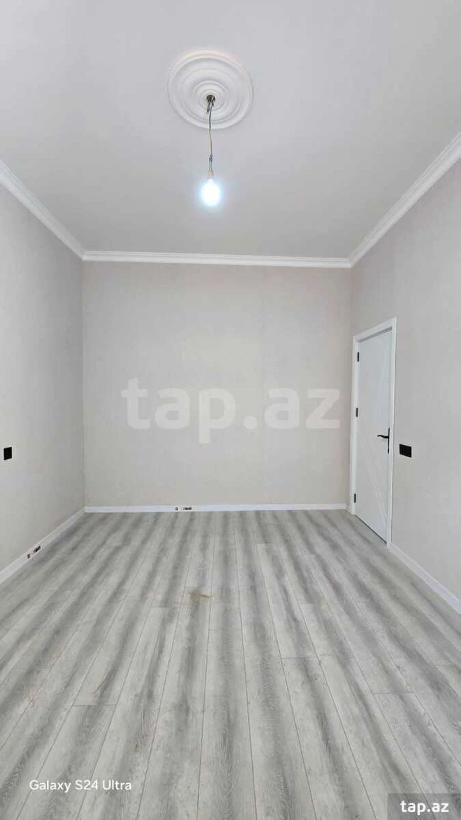Satılır 5 otaqlı həyət evi